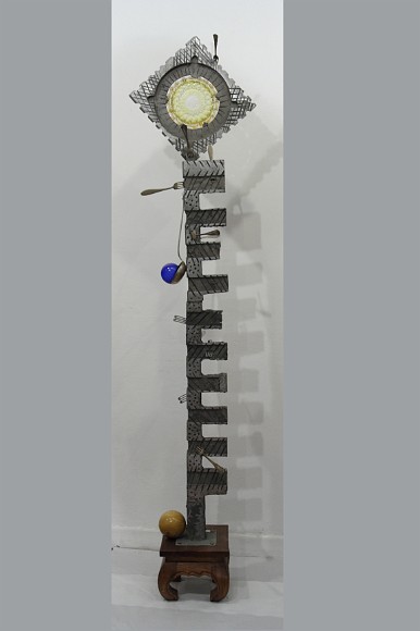 22b-Sculpture_totem